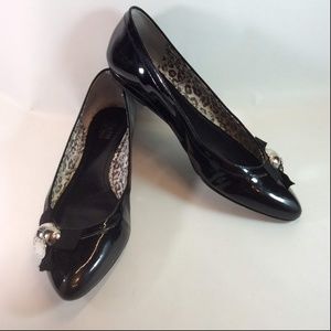 COACH  Black Patent Leather Pointy Toed Flats Sz9B